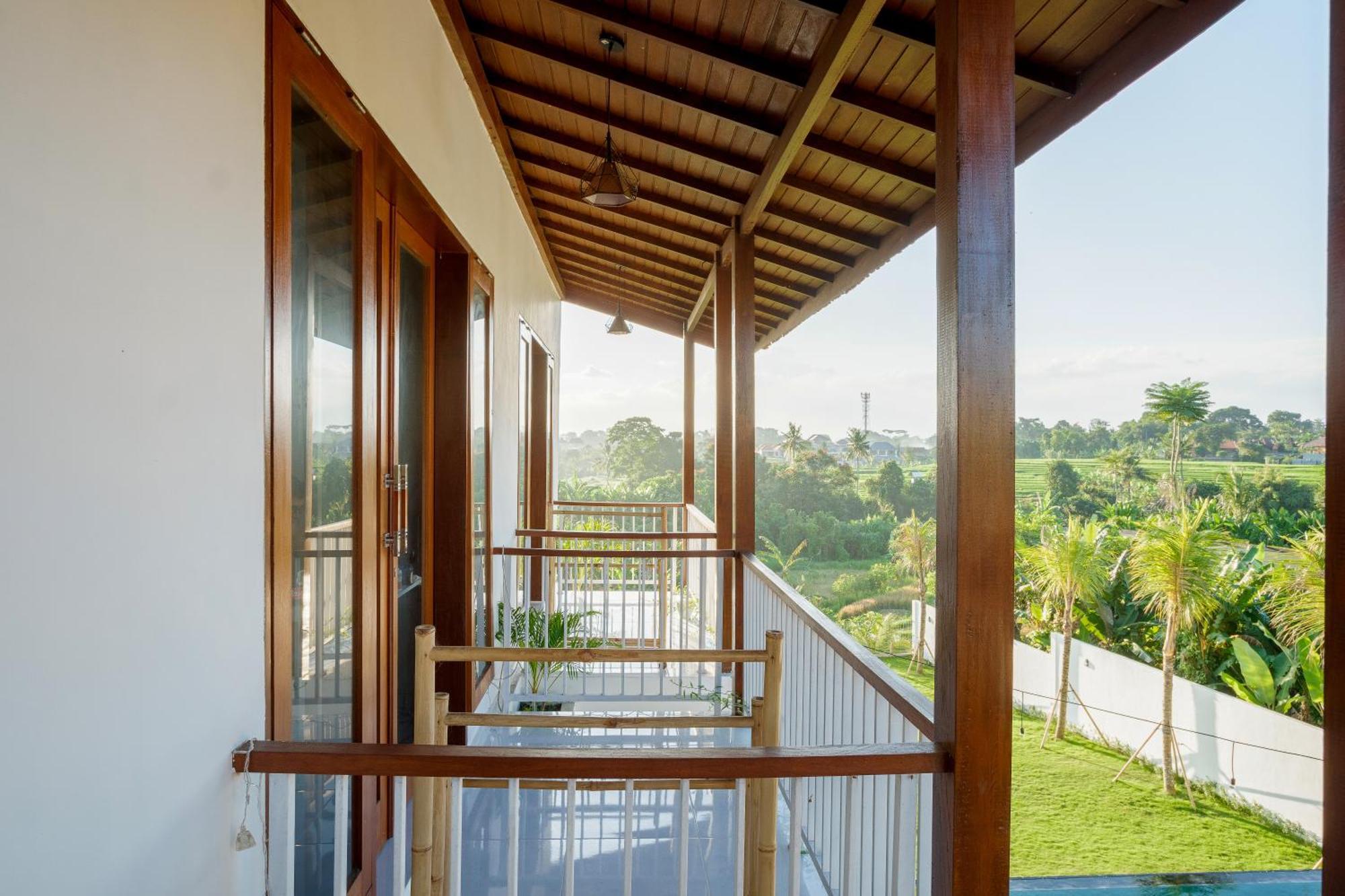 Eden Guest House Canggu Экстерьер фото
